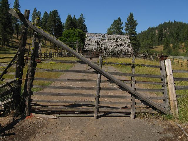147.JPG - Oregon Hwy 395